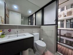 d'Nest (D18), Condominium #556118441